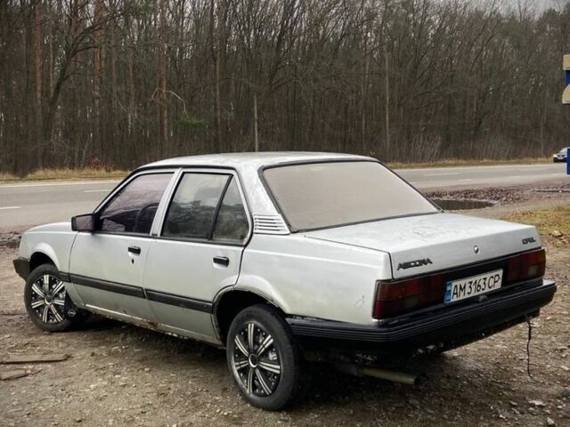 Сірий Опель Аскона, об'ємом двигуна 1.6 л та пробігом 225 тис. км за 700 $, фото 3 на Automoto.ua