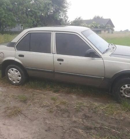 Серый Опель Аскона, объемом двигателя 1.6 л и пробегом 1 тыс. км за 900 $, фото 2 на Automoto.ua