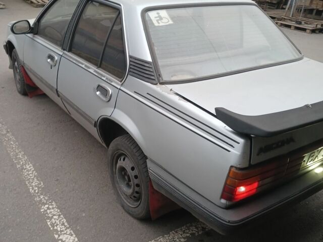 Сірий Опель Аскона, об'ємом двигуна 1 л та пробігом 3 тис. км за 940 $, фото 3 на Automoto.ua