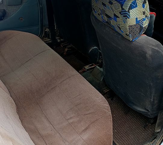 Сірий Опель Аскона, об'ємом двигуна 1.6 л та пробігом 263 тис. км за 850 $, фото 15 на Automoto.ua