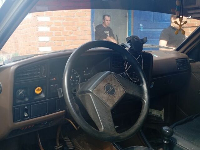 Серый Опель Аскона, объемом двигателя 0 л и пробегом 50 тыс. км за 1000 $, фото 2 на Automoto.ua