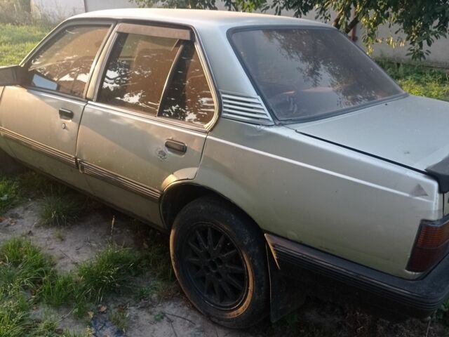 Серый Опель Аскона, объемом двигателя 0 л и пробегом 25 тыс. км за 550 $, фото 2 на Automoto.ua