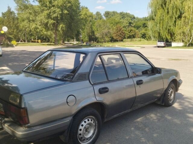Сірий Опель Аскона, об'ємом двигуна 0 л та пробігом 78 тис. км за 1250 $, фото 6 на Automoto.ua