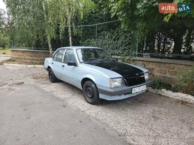 Сірий Опель Аскона, об'ємом двигуна 1.6 л та пробігом 99 тис. км за 750 $, фото 1 на Automoto.ua