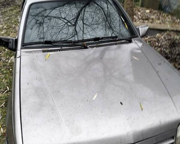 Сірий Опель Аскона, об'ємом двигуна 2 л та пробігом 215 тис. км за 350 $, фото 4 на Automoto.ua