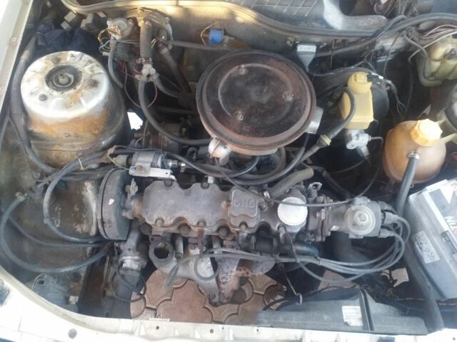 Серый Опель Аскона, объемом двигателя 1 л и пробегом 80 тыс. км за 1300 $, фото 1 на Automoto.ua