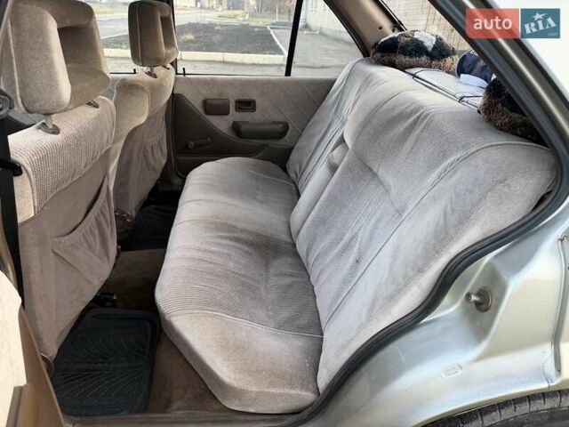 Сірий Опель Аскона, об'ємом двигуна 1.59 л та пробігом 100 тис. км за 2300 $, фото 30 на Automoto.ua