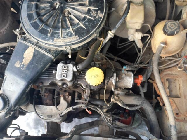 Синій Опель Аскона, об'ємом двигуна 1.8 л та пробігом 56 тис. км за 4000 $, фото 4 на Automoto.ua