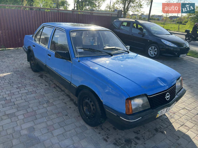 Синий Опель Аскона, объемом двигателя 1.6 л и пробегом 200 тыс. км за 850 $, фото 2 на Automoto.ua