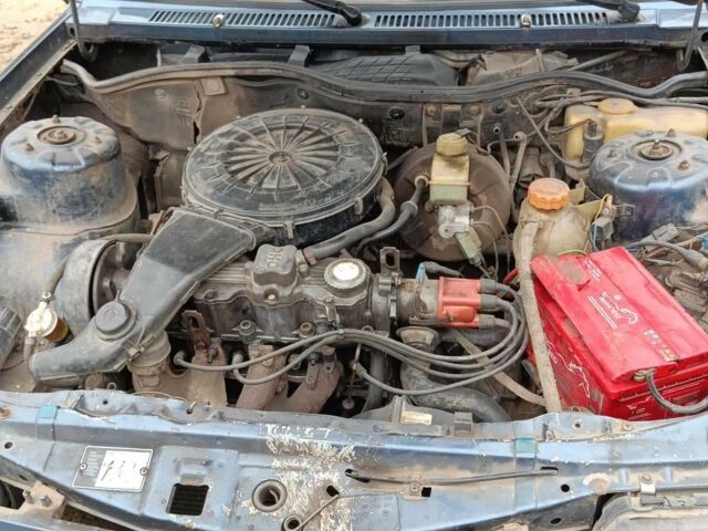 Синий Опель Аскона, объемом двигателя 1.6 л и пробегом 100 тыс. км за 1000 $, фото 4 на Automoto.ua