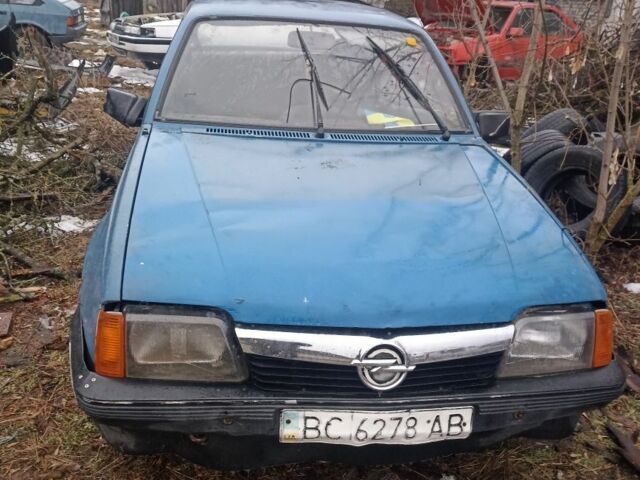 Синий Опель Аскона, объемом двигателя 0 л и пробегом 50 тыс. км за 457 $, фото 14 на Automoto.ua
