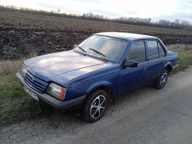 Синий Опель Аскона, объемом двигателя 1.6 л и пробегом 178 тыс. км за 713 $, фото 5 на Automoto.ua