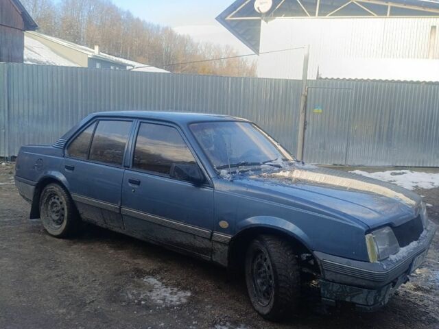 Синий Опель Аскона, объемом двигателя 1.6 л и пробегом 55 тыс. км за 450 $, фото 6 на Automoto.ua