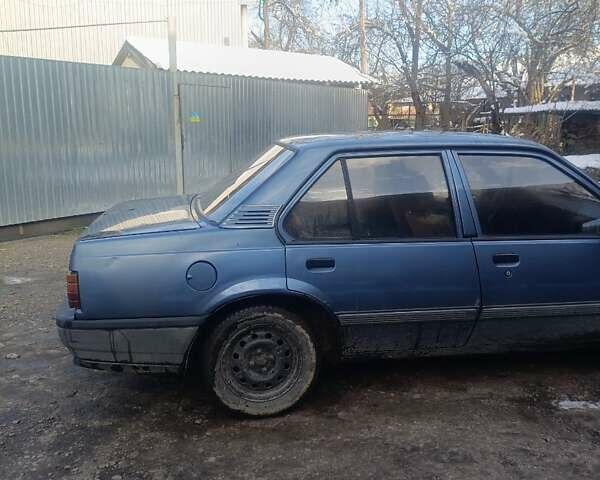 Синий Опель Аскона, объемом двигателя 1.59 л и пробегом 55 тыс. км за 450 $, фото 2 на Automoto.ua