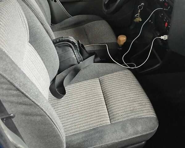 Синий Опель Аскона, объемом двигателя 1.6 л и пробегом 89 тыс. км за 1200 $, фото 3 на Automoto.ua