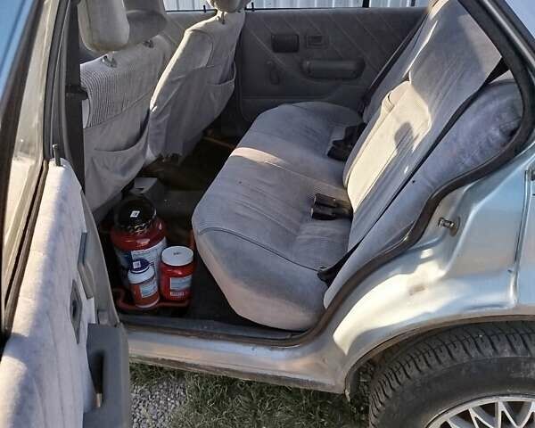 Синий Опель Аскона, объемом двигателя 1.6 л и пробегом 350 тыс. км за 1300 $, фото 4 на Automoto.ua