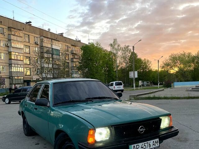 Зелений Опель Аскона, об'ємом двигуна 1.6 л та пробігом 70 тис. км за 650 $, фото 2 на Automoto.ua