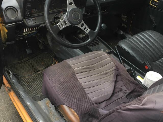 Оранжевый Опель Аскона, объемом двигателя 2 л и пробегом 50 тыс. км за 1299 $, фото 3 на Automoto.ua