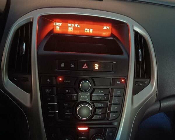 Білий Опель Астра ГТЦ, об'ємом двигуна 1.3 л та пробігом 320 тис. км за 6000 $, фото 11 на Automoto.ua