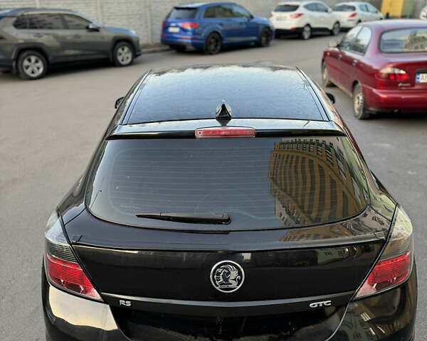 Черный Опель Астра ГТЦ, объемом двигателя 1.6 л и пробегом 190 тыс. км за 5200 $, фото 7 на Automoto.ua