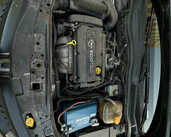 Черный Опель Астра ГТЦ, объемом двигателя 1.6 л и пробегом 190 тыс. км за 5200 $, фото 10 на Automoto.ua