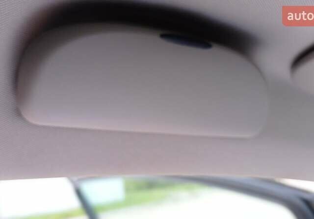 Чорний Опель Астра ГТЦ, об'ємом двигуна 1.36 л та пробігом 87 тис. км за 9800 $, фото 7 на Automoto.ua