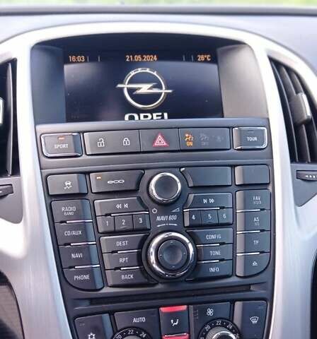 Чорний Опель Астра ГТЦ, об'ємом двигуна 1.36 л та пробігом 87 тис. км за 9800 $, фото 9 на Automoto.ua