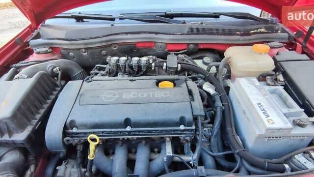 Красный Опель Астра ГТЦ, объемом двигателя 1.6 л и пробегом 203 тыс. км за 5300 $, фото 17 на Automoto.ua