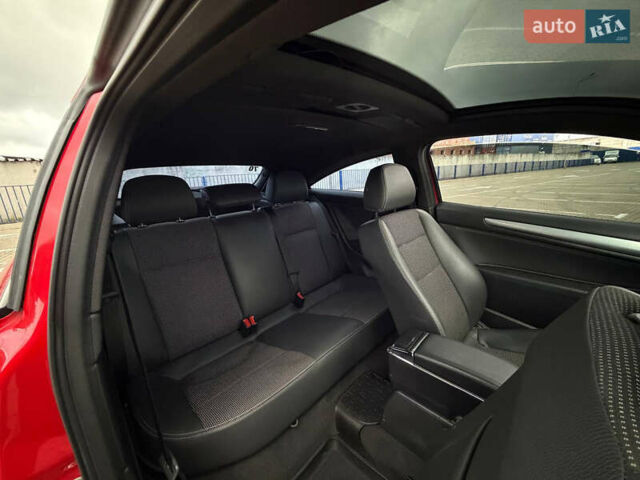 Красный Опель Астра ГТЦ, объемом двигателя 1.6 л и пробегом 275 тыс. км за 5600 $, фото 7 на Automoto.ua