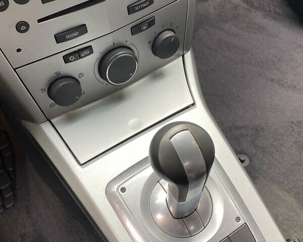 Опель Астра ГТЦ 2013 в Калуше на Automoto.ua Красный Опель Астра ГТЦ, объемом двигателя 1.6 л и пробегом 171 тыс. км за 6850 $, фото 16 на Automoto.ua