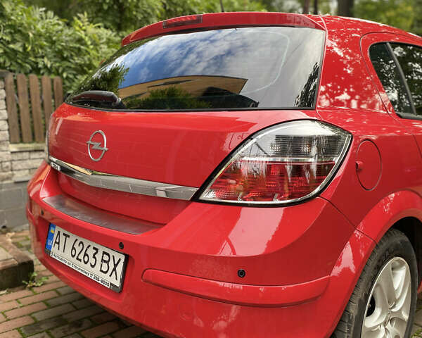 Опель Астра ГТЦ 2013 в Калуше на Automoto.ua Красный Опель Астра ГТЦ, объемом двигателя 1.6 л и пробегом 171 тыс. км за 6850 $, фото 9 на Automoto.ua