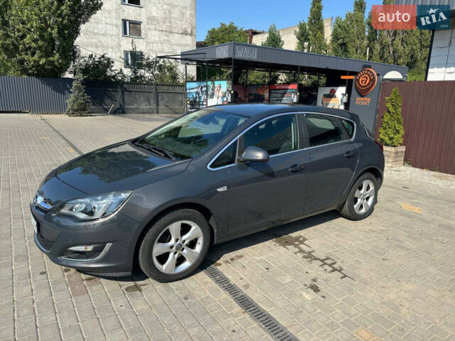 Серый Опель Астра ГТЦ, объемом двигателя 1.6 л и пробегом 155 тыс. км за 8400 $, фото 3 на Automoto.ua