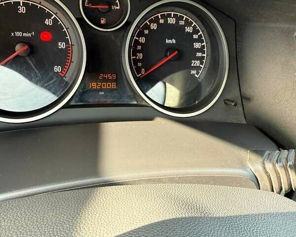 Синий Опель Астра ГТЦ, объемом двигателя 1.2 л и пробегом 192 тыс. км за 4500 $, фото 6 на Automoto.ua