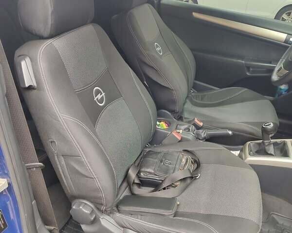 Синий Опель Астра ГТЦ, объемом двигателя 1.6 л и пробегом 233 тыс. км за 6000 $, фото 23 на Automoto.ua