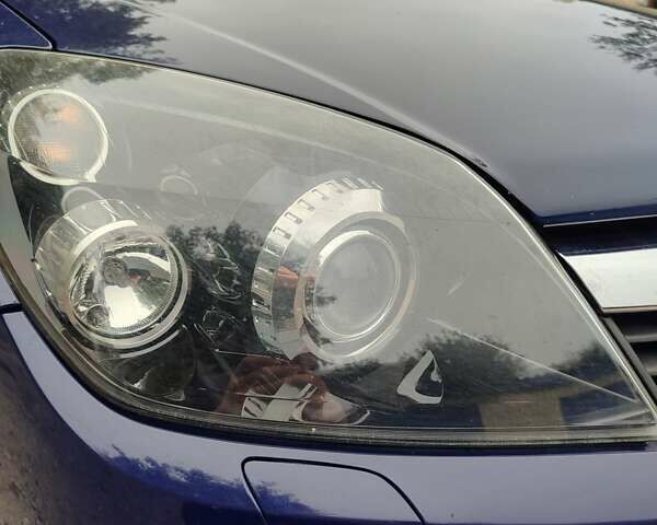 Синий Опель Астра ГТЦ, объемом двигателя 1.6 л и пробегом 233 тыс. км за 6000 $, фото 3 на Automoto.ua