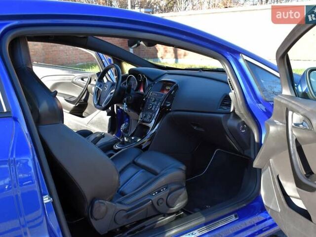 Синий Опель Астра ГТЦ, объемом двигателя 2 л и пробегом 223 тыс. км за 22300 $, фото 44 на Automoto.ua