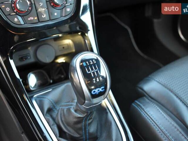 Синий Опель Астра ГТЦ, объемом двигателя 2 л и пробегом 223 тыс. км за 22300 $, фото 42 на Automoto.ua