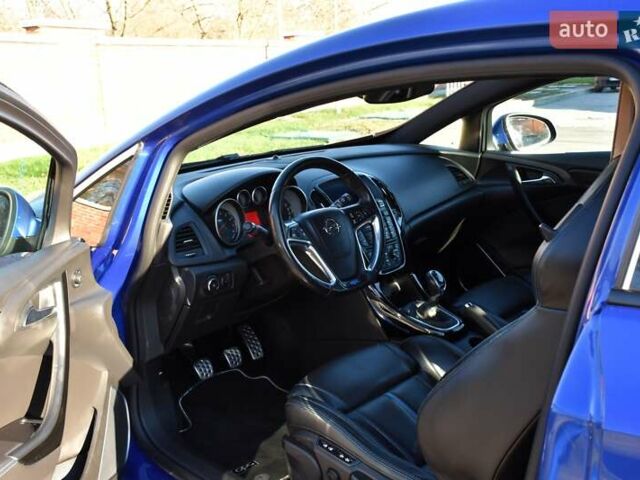 Синий Опель Астра ГТЦ, объемом двигателя 2 л и пробегом 223 тыс. км за 22300 $, фото 27 на Automoto.ua