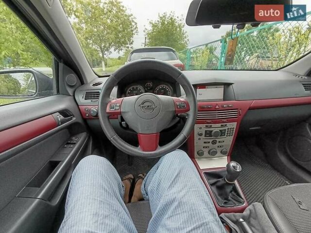 Зеленый Опель Астра ГТЦ, объемом двигателя 1.6 л и пробегом 383 тыс. км за 5000 $, фото 5 на Automoto.ua