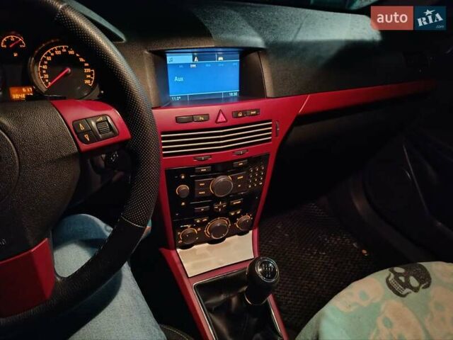 Зеленый Опель Астра ГТЦ, объемом двигателя 1.6 л и пробегом 383 тыс. км за 5000 $, фото 12 на Automoto.ua