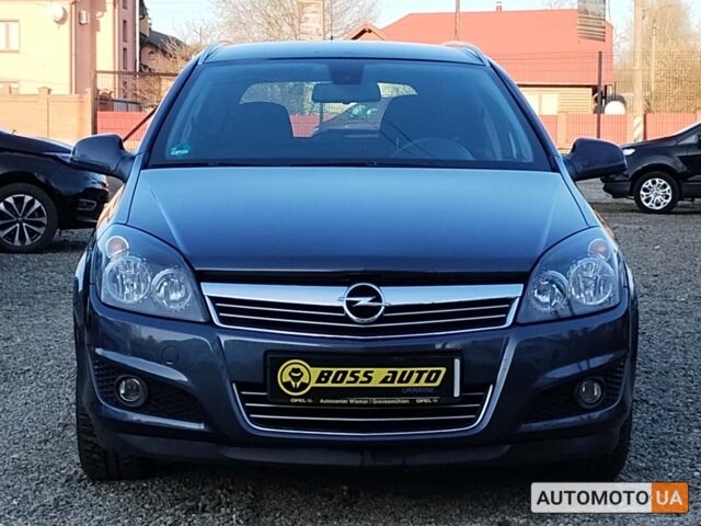 Опель Астра Н 2010 в Коломые на Automoto.ua Синий Опель Астра Н, объемом двигателя 1.4 л и пробегом 205 тыс. км за 5900 $, фото 1 на Automoto.ua