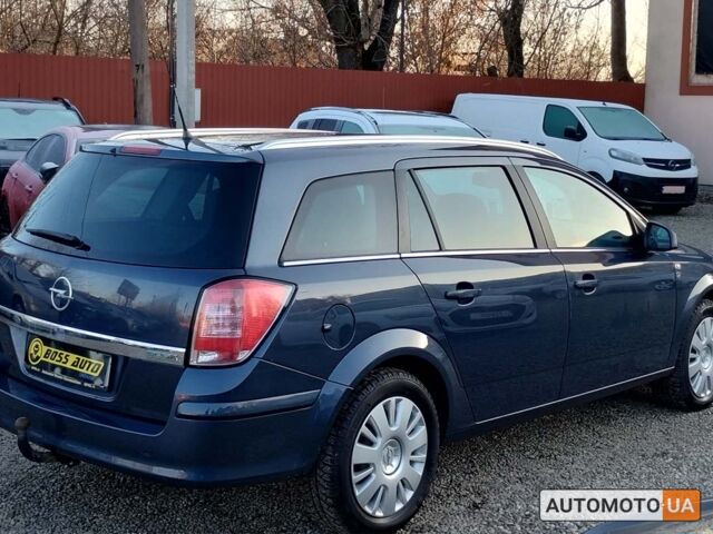 Опель Астра Н 2010 в Коломые на Automoto.ua Синий Опель Астра Н, объемом двигателя 1.4 л и пробегом 205 тыс. км за 5900 $, фото 4 на Automoto.ua