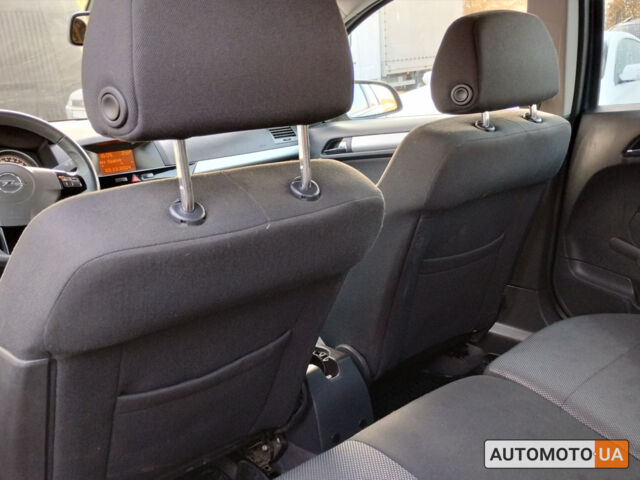 Опель Астра Н 2010 в Коломые на Automoto.ua Синий Опель Астра Н, объемом двигателя 1.4 л и пробегом 205 тыс. км за 5900 $, фото 12 на Automoto.ua