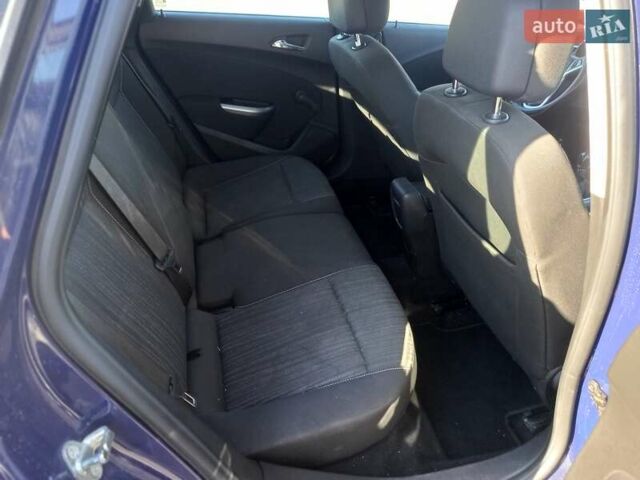 Опель Астра Джей, об'ємом двигуна 1.7 л та пробігом 221 тис. км за 6800 $, фото 15 на Automoto.ua