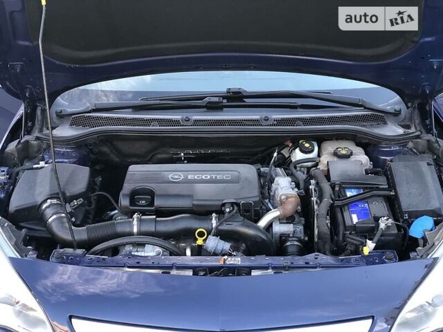 Синій Опель Астра Джей, об'ємом двигуна 1.7 л та пробігом 214 тис. км за 7700 $, фото 45 на Automoto.ua
