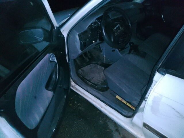 Белый Опель Астра, объемом двигателя 0 л и пробегом 444 тыс. км за 800 $, фото 5 на Automoto.ua