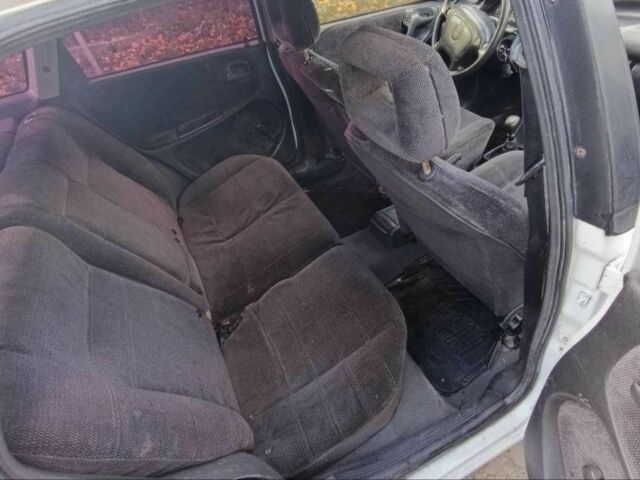 Белый Опель Астра, объемом двигателя 1.6 л и пробегом 295 тыс. км за 1400 $, фото 9 на Automoto.ua