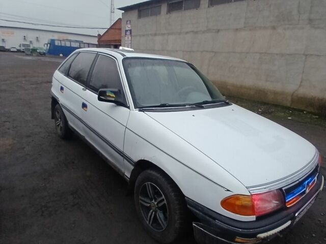 Белый Опель Астра, объемом двигателя 1.4 л и пробегом 514 тыс. км за 2000 $, фото 1 на Automoto.ua