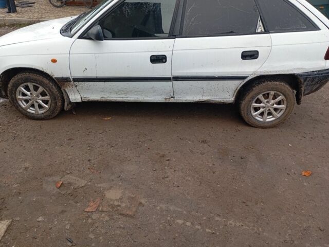 Белый Опель Астра, объемом двигателя 1.7 л и пробегом 450 тыс. км за 1200 $, фото 3 на Automoto.ua