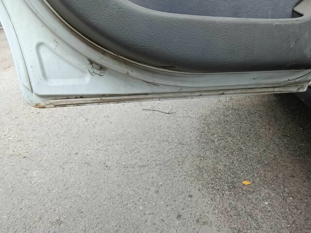 Белый Опель Астра, объемом двигателя 1.7 л и пробегом 310 тыс. км за 1800 $, фото 3 на Automoto.ua